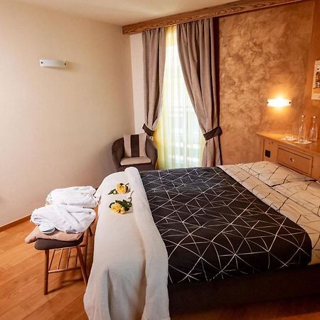 Romantic Charming Hotel Rancolin Moena Εξωτερικό φωτογραφία