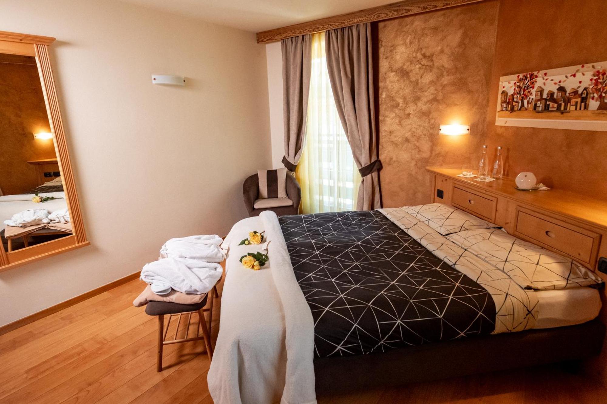 Romantic Charming Hotel Rancolin Moena Εξωτερικό φωτογραφία